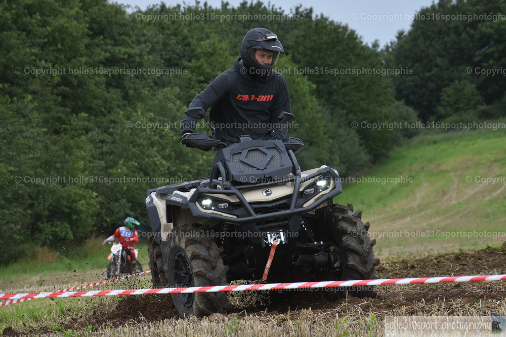 DSC_0063 (2) | Sportfotografie , Motorsport, Motoross, Reitsport, Mointainbike, Enduro,
Landschaft , Outdoor, Eventfotografie, Landschaft, Bilder online bestellen - Realisiert mit Pictrs.com