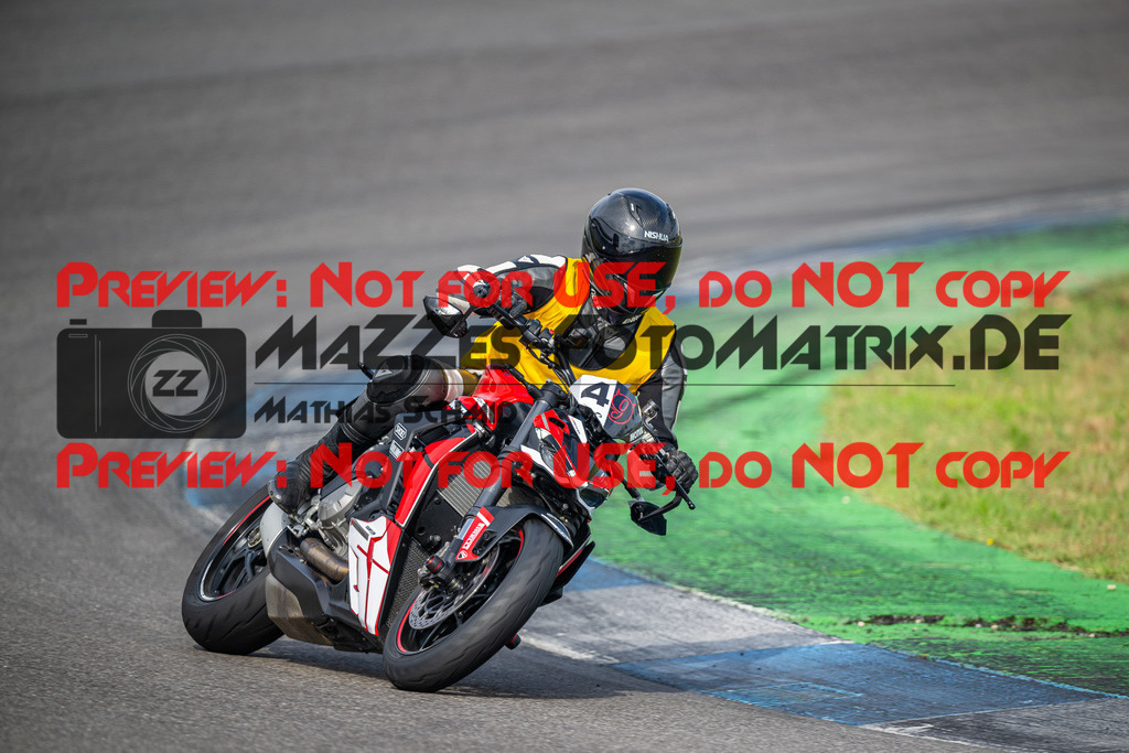 MaZZes_FotoMatrix_240701_6007705_1171 | INST