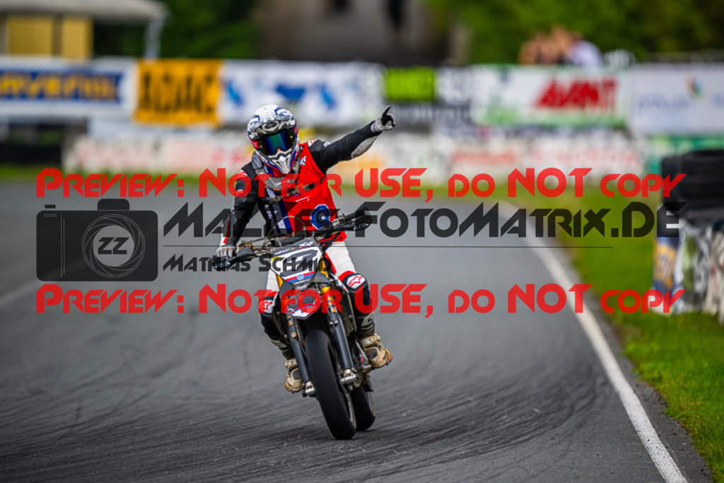 MaZZes_FotoMatrix_230813_7010 | UE40