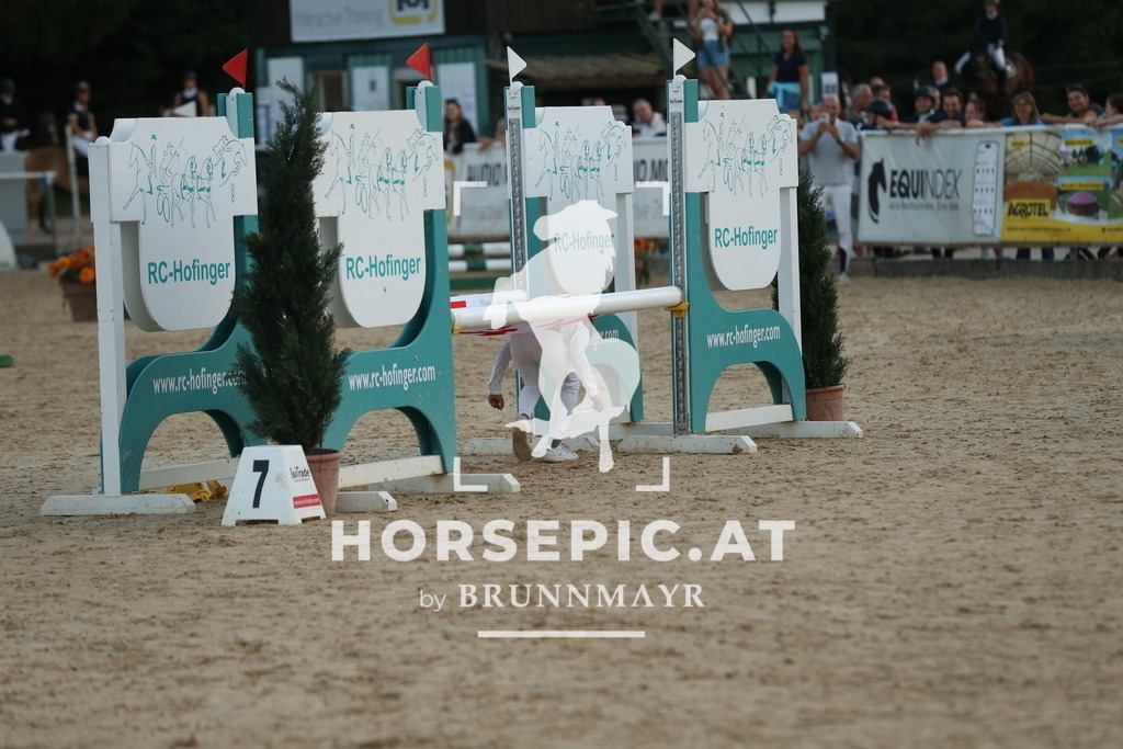 DL2Q6147 | Willkommen bei Brunnmayr - Design & Fotografie – Ihrem Spezialisten für Reitturniere und Pferdeveranstaltungen in Oberösterreich, Salzburg und Bayern! Seit über 17 Jahren sind wir leidenschaftlich dabei.