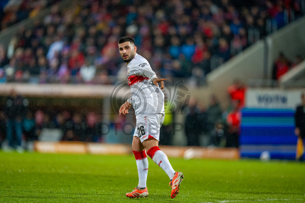 1. FC Heidenheim vs. VfB Stuttgart, Fussball, 1. Bundesliga, 23. Spieltag, Saison 2025/2026, 22.02.2026 | Deniz Undav (VfB Stuttgart, #26),1. FC Heidenheim vs. VfB Stuttgart, Fussball, 1. Bundesliga, 23. Spieltag, Saison 2025/2026, 22.02.2026Foto: photosbyphips/Philip Ziegler