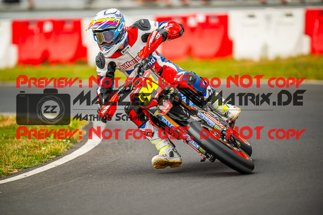 MaZZes_FotoMatrix_230702_1922 | S2