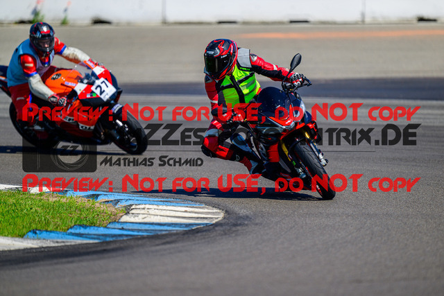 MaZZes_FotoMatrix_240520_6021986_8321 | INST