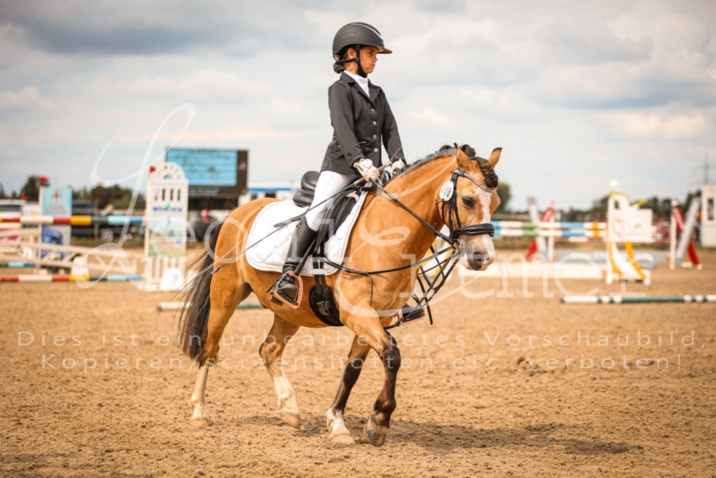 02.SoRWB00197 | Leoni Ertmer Photography - Realisiert mit Pictrs.com