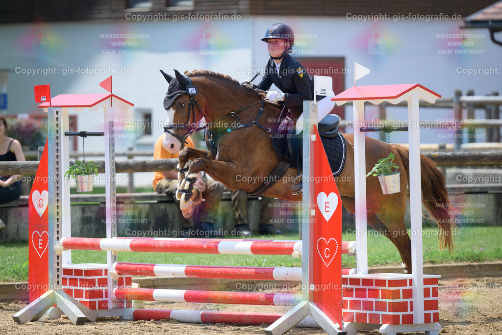 Schwarz_Anika_O-Two__Spring-WB_obb_240727_04 | gis-fotografie