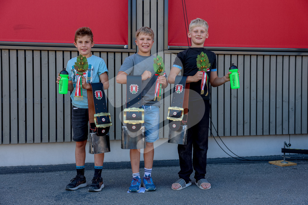 SchwyzerJung2026_00147 | Jahrgang 2015-2016 (v.l.n.r): Schuler Dario (2), Ulrich Damian (1), Suter Matteo (3a) - Realisiert mit Pictrs.com