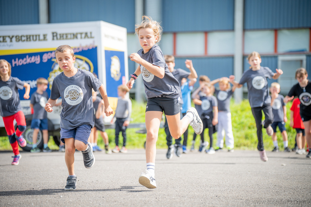 2025-09JP Hockey-Camp-Widnau-1453 | "Fussifoto.com – Ihr Ansprechpartner für hochwertige Fotografie! Entdecken Sie kreative Bilder und professionelle Dienstleistungen. Kontaktieren Sie uns für Ihre Projekte!"