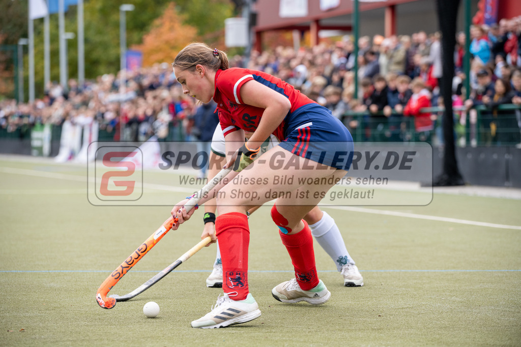SFE_20231022_0074 | Deutsche Meisterschaft Weibliche U16 Finale Uhlenhorst Mülheim - Düsseldorfer HC am 22.10.2023 in Köln (Düsseldorfer Hockeyclub 1905 e.V.), Photo: Stephan Fehrmann 2023 (Sports-Gallery)