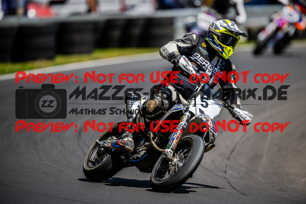 MaZZes_FotoMatrix_220702_7270 | S4