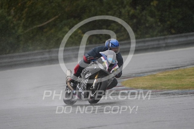 2024_09_14_PBK_22646 | Sportfotografie; SlowMotion; Video; Rennstrecke; Hafeneger; Speer; Racing; RSE; BMW; CBO; Trackday; Motorsportarena; Hockenheimring; Brno; Most; Barcelona; Valencia