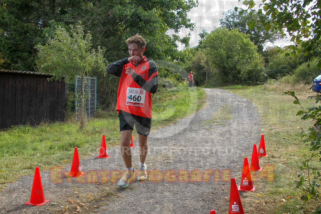 250830_1141_EV4_3591 | Sportfotografie im Rhein-Sieg Kreis, Köln, Bonn, NRW, Rheinland Pfalz, Hessen, etc. Unser Tätigkeitsfeld umfasst den Laufsport vom Volkslauf über den Marathon, Duathlon, Triathon bis zum Ultralauf wie Kölnpfad Ultra oder Schindertrail.