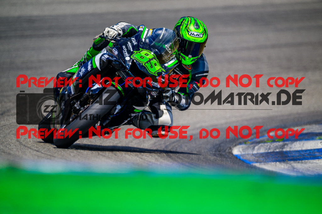 MaZZes_Fotomatrix_20250628_6007705_5337-2 | WEISS