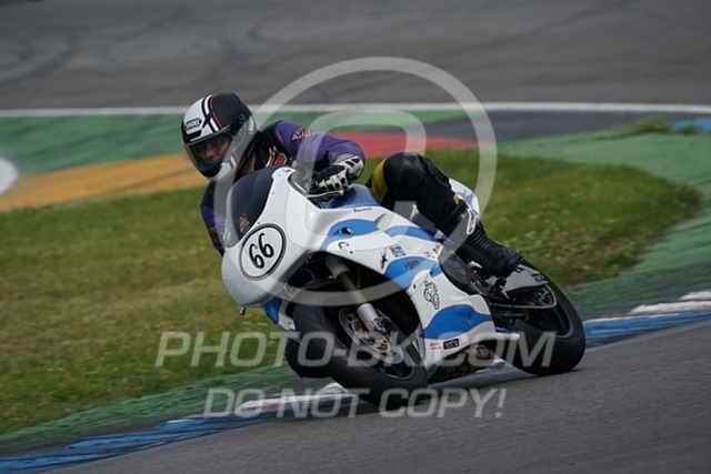 2022_05_10_PBK_34298 | Sportfotografie; SlowMotion; Video; Rennstrecke; Hafeneger; Speer; Racing; RSE; BMW; CBO; Trackday; Motorsportarena; Hockenheimring; Brno; Most; Barcelona; Valencia