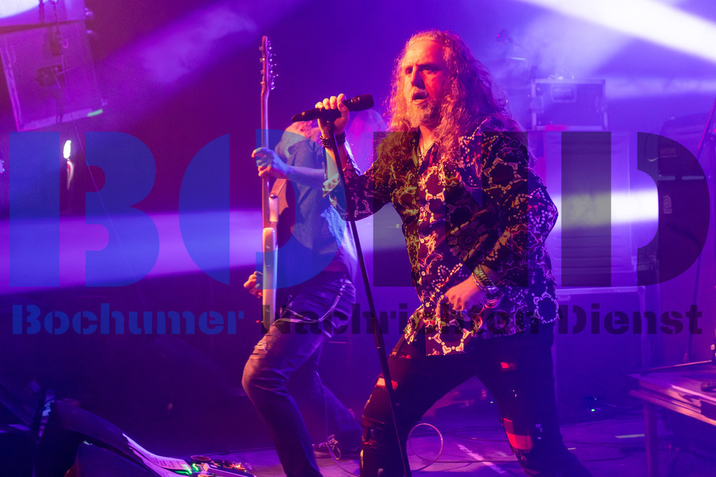 SES_NURDIO20250102-5 | bond - Realisiert mit Pictrs.com