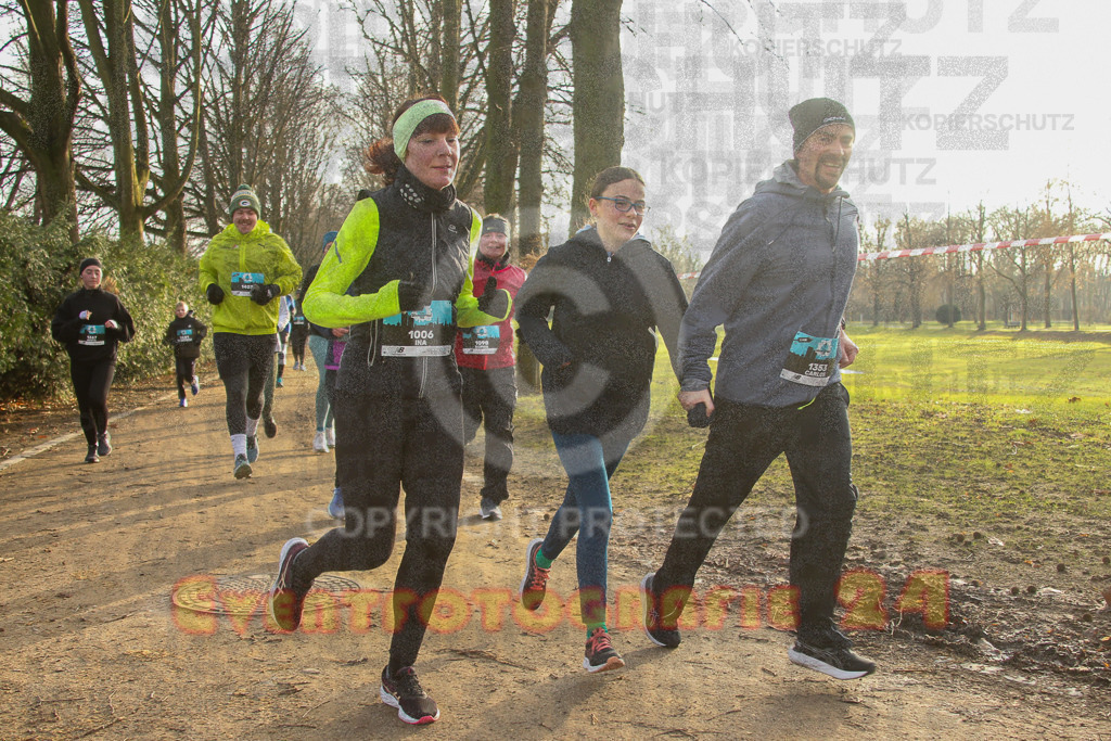 241231_1021_EV4_3948 | Sportfotografie im Rhein-Sieg Kreis, Köln, Bonn, NRW, Rheinland Pfalz, Hessen, etc. Unser Tätigkeitsfeld umfasst den Laufsport vom Volkslauf über den Marathon, Duathlon, Triathon bis zum Ultralauf wie Kölnpfad Ultra oder Schindertrail.