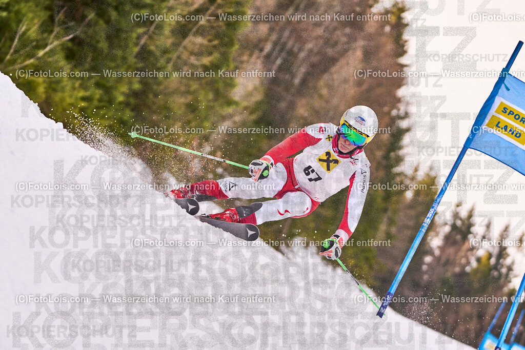 ALP0976_MastersCup-RTL-II_LKHF_Kohanek Gerhard | NÖ Raiffeisen MastersCup, Jugend - Damen - Herren, Riesentorlauf-Rennen 2 auf der Fuchswaldpiste in Lackenhof am Ötscher, durchführender Verein: Schiklub Lackenhof, So 9. Februar 2025.