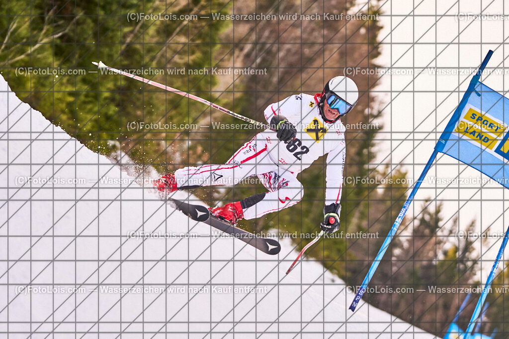 ALP0930_MastersCup-RTL-II_LKHF_Grossberger Franz | NÖ Raiffeisen MastersCup, Jugend - Damen - Herren, Riesentorlauf-Rennen 2 auf der Fuchswaldpiste in Lackenhof am Ötscher, durchführender Verein: Schiklub Lackenhof, So 9. Februar 2025.