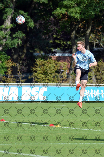 RGE_5623c | Hertha BSC, 2.Bundesliga, Herren, Saison 2025/26, Training, Julian Eitschberger ( Hertha BSC ), Montag 08.09. 2025,    Foto:  Ralf Gebhardt - Realisiert mit Pictrs.com