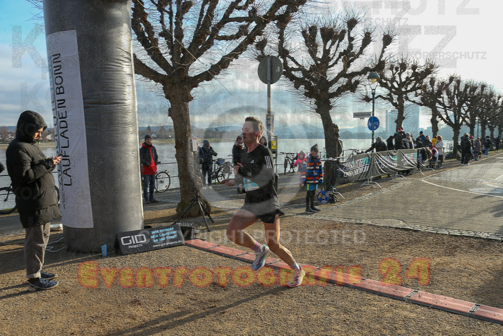241231_1146_EX1_2509 | Sportfotografie im Rhein-Sieg Kreis, Köln, Bonn, NRW, Rheinland Pfalz, Hessen, etc. Unser Tätigkeitsfeld umfasst den Laufsport vom Volkslauf über den Marathon, Duathlon, Triathon bis zum Ultralauf wie Kölnpfad Ultra oder Schindertrail.