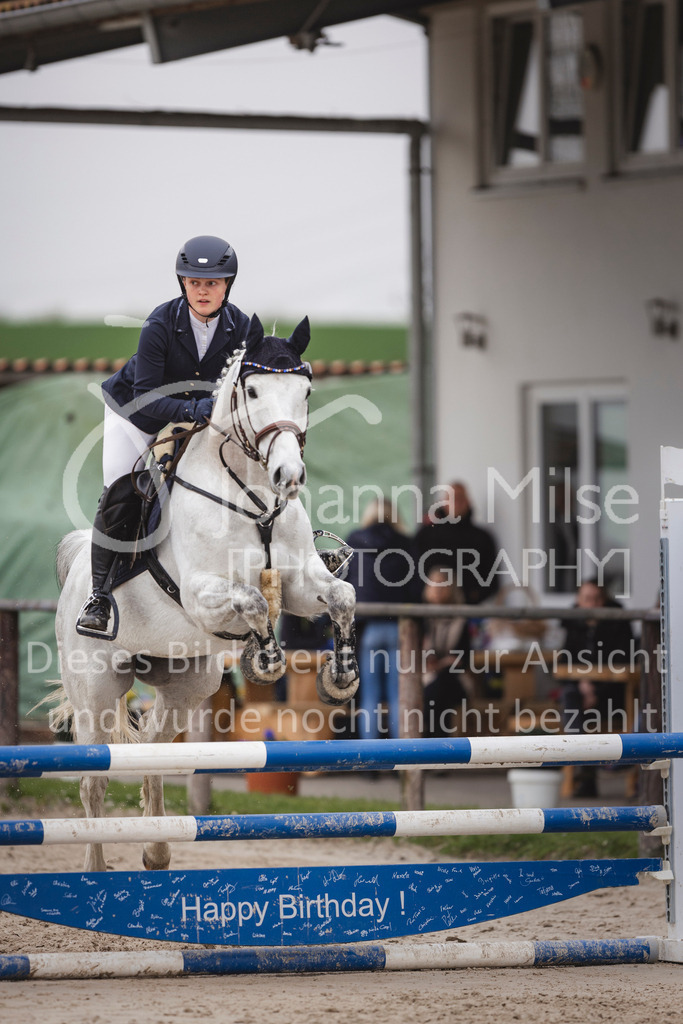 240330_Fruehlingsfest_Stil-A1_U30-388 | Deine schönsten Turniermomente als professionelle Fotos! Entdecke hochwertige Pferdesport-Fotografie im Online-Shop. Jetzt Fotos finden & bestellen!