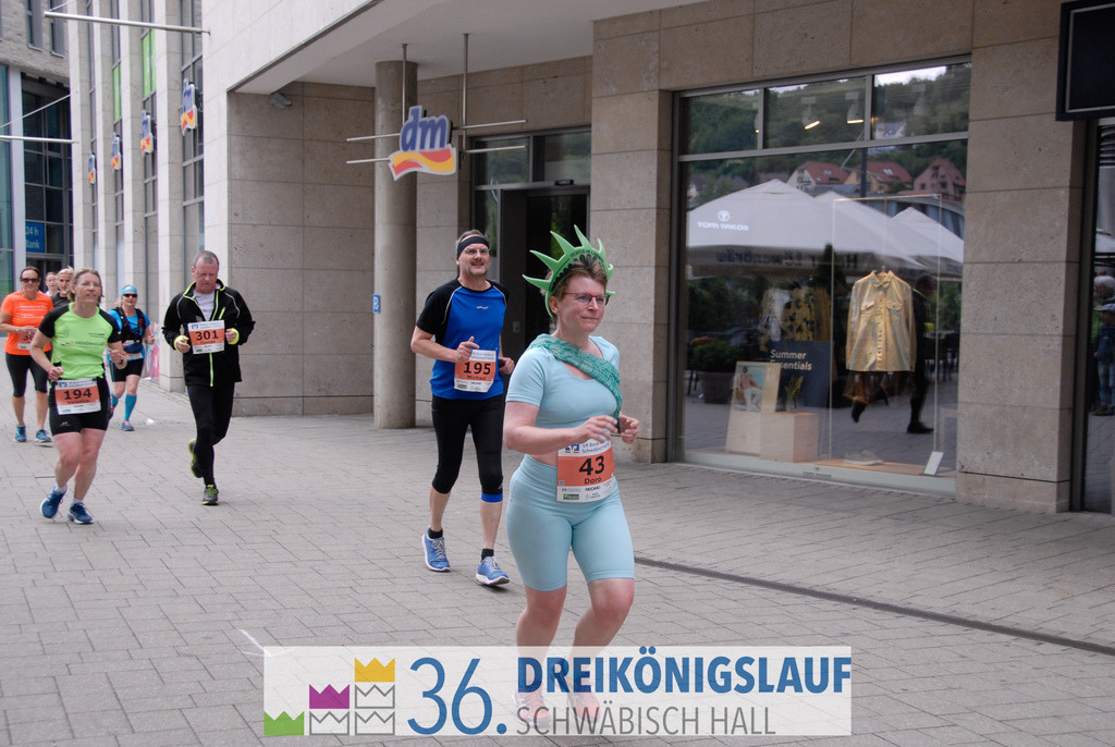 VR Bank Hauptlauf 10km | 3königslauf 2022 VR Bank Hauptlauf - Realisiert mit Pictrs.com