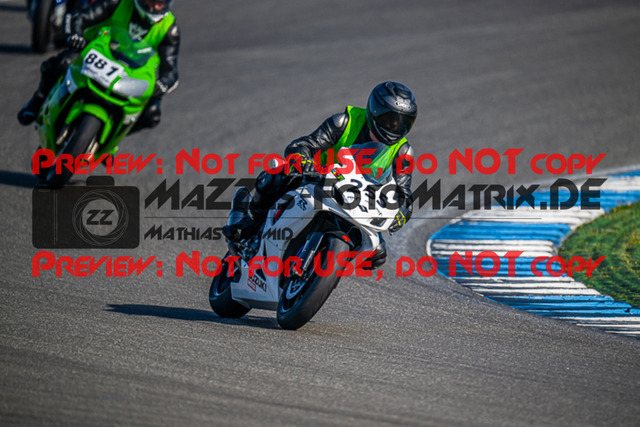 MaZZes_FotoMatrix_230410_3398 | INST