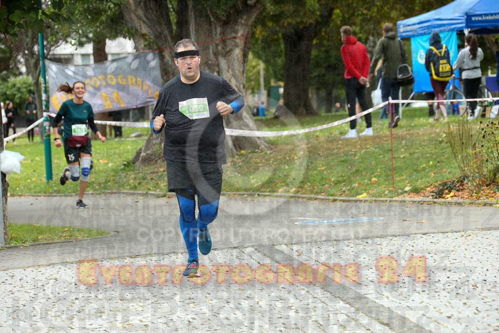 231015_1120_EX1_3853 | Sportfotografie im Rhein-Sieg Kreis, Köln, Bonn, NRW, Rheinland Pfalz, Hessen, etc. Unser Tätigkeitsfeld umfasst den Laufsport vom Volkslauf über den Marathon, Duathlon, Triathon bis zum Ultralauf wie Kölnpfad Ultra oder Schindertrail.