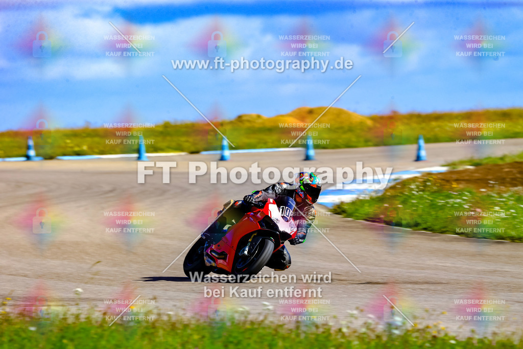 _OUR5176 | Hier findet Ihr Bilder von Touristenfahrten auf der Nürburgring Nordschleife oder von anderen Veranstaltungen die ich besucht habe. Viel Spass beim Durch Schauen 