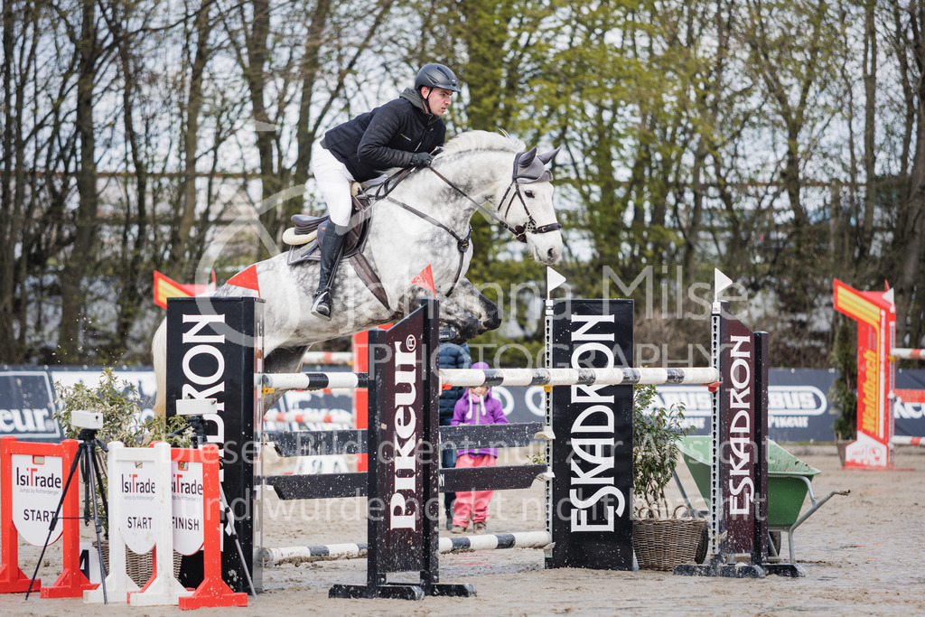 220402_HF-Laar_2PhM2-Spr-276 | SEASON OPENING 2022
Herford Laar
02.04.2022
07 Zwei-Phasen-Springprüfung Kl.M**