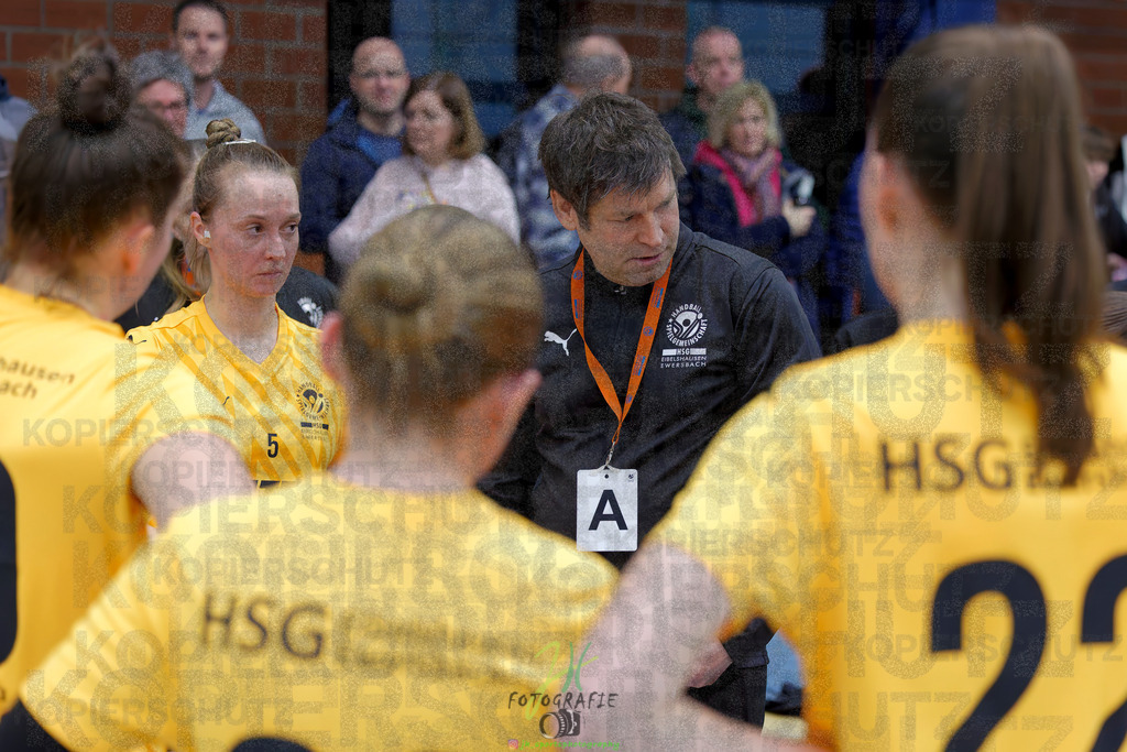 Handball Frauen Oberliga Mitte, HSG Eibelshausen/Ewersbach - HSG Lumdatal | Handball Frauen Oberliga Mitte, HSG Eibelshausen/Ewersbach - HSG Lumdatal am 21.02.2026 in Dietzhölztal-Steinbrücken (Sporthalle am Hammerweiher)Photo © 2026 - Jörg Heinrich - Realisiert mit Pictrs.com