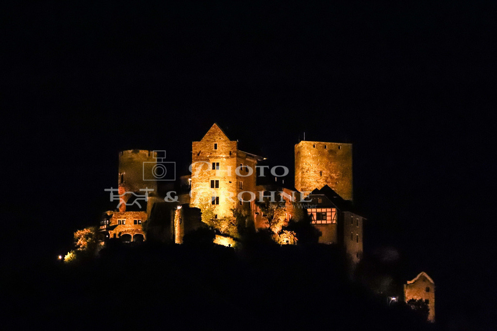 Oberwesel 2023 Hexennacht-2626 | Die Hexennacht in Oberwesel am Rhein findet in der Walpurgisnacht am 30. April statt. - Realisiert mit Pictrs.com