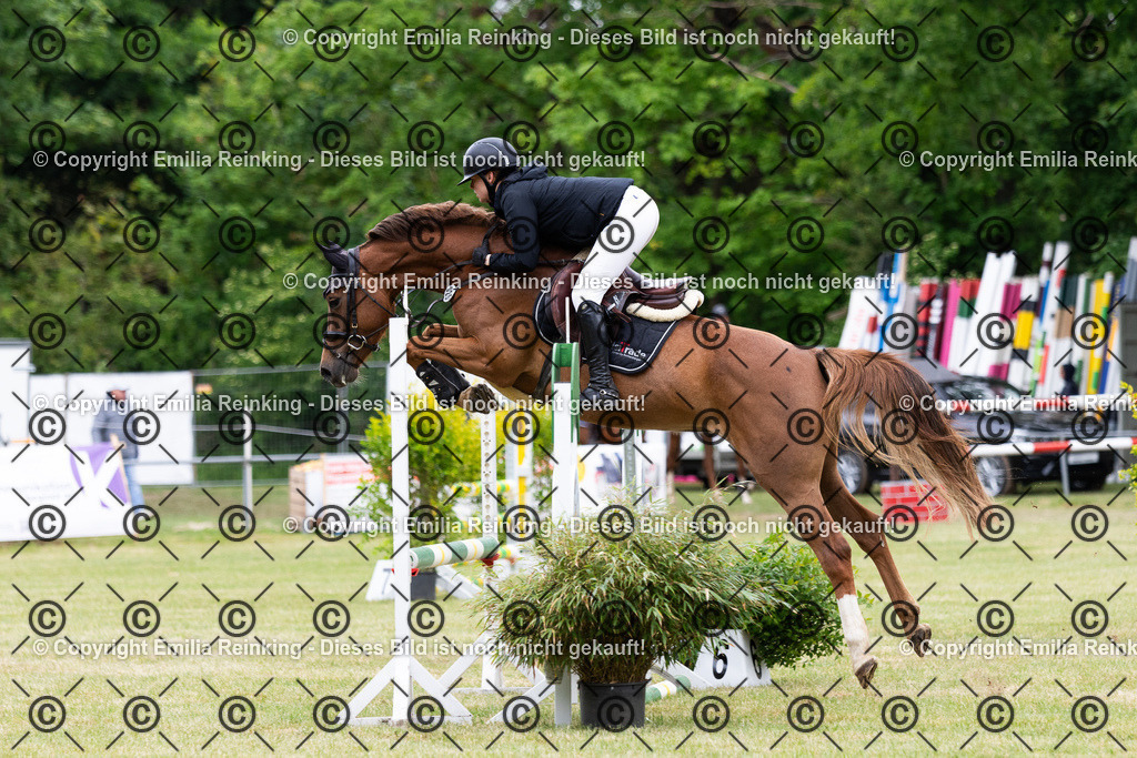 CL5A5363 | Emilia Reinking Fotografie - Realisiert mit Pictrs.com