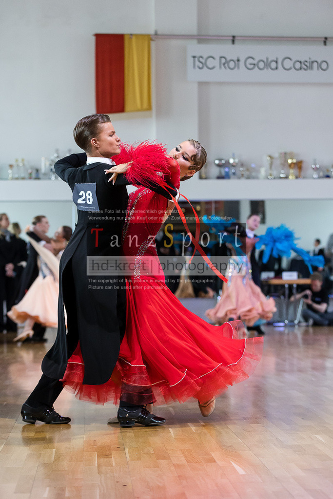 20240615_DM-Jun2-Kombi_09340 | Tanzsportbilder, Standardtanz, Lateintanz, WDSF, DTV, LTVB, dancecomp, goc, hessen tanzt, blaues band der spree, walzer, tango, wiener walzer, slowfox, quickstepp, samba, rumba, cha-cha-cha, paso doble. jive, hd-kroft photography, turniertanzsport