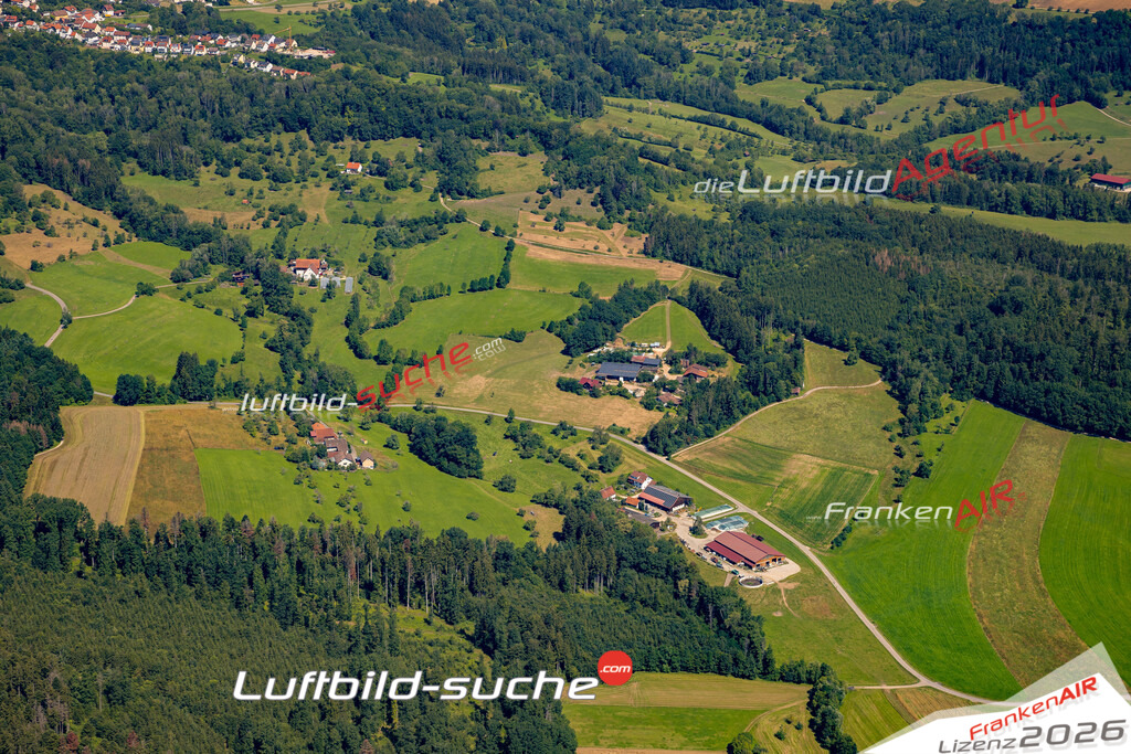 Das Luftbild zeigt :  Ottenbach - Die Luftaufnahme wurde 2024 vom UL-Flugzeug aus erstellt ( keine Drohne ) - Hochauflösende Luftaufnahme - Für grossformatige Ausdrucke geeignet. Die Geschenkidee !Mit Lizenz und Bildrechte bestellbar