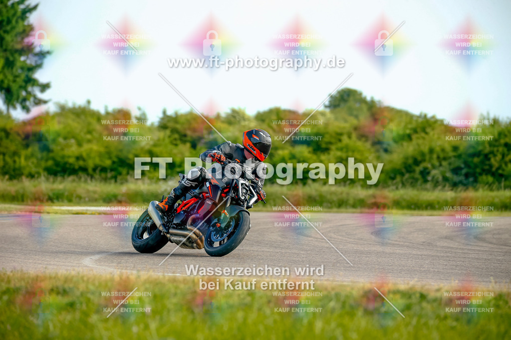 _MOT0054 | Hier findet Ihr Bilder von Touristenfahrten auf der Nürburgring Nordschleife oder von anderen Veranstaltungen die ich besucht habe. Viel Spass beim Durch Schauen 