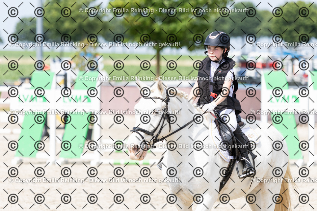 CL5A4212 | Emilia Reinking Fotografie - Realisiert mit Pictrs.com