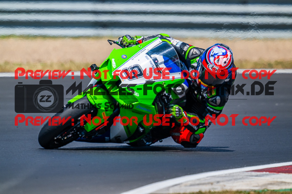 MaZZes_FotoMatrix_220626_1318 | IDM1000