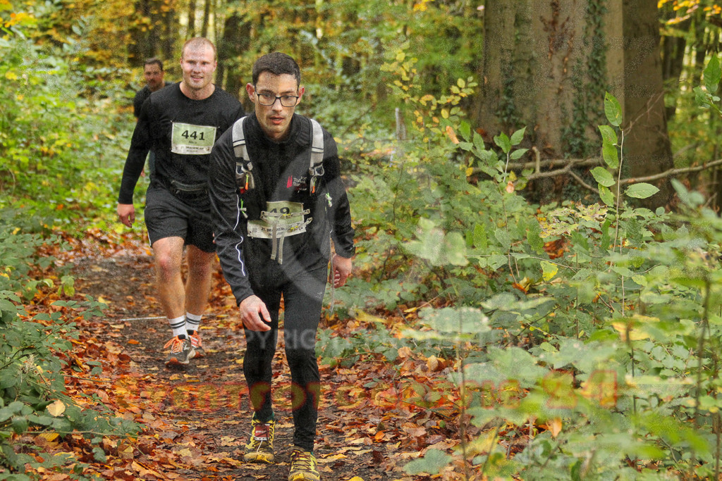 251026_1246_EV4_5791 | Sportfotografie im Rhein-Sieg Kreis, Köln, Bonn, NRW, Rheinland Pfalz, Hessen, etc. Unser Tätigkeitsfeld umfasst den Laufsport vom Volkslauf über den Marathon, Duathlon, Triathon bis zum Ultralauf wie Kölnpfad Ultra oder Schindertrail.
