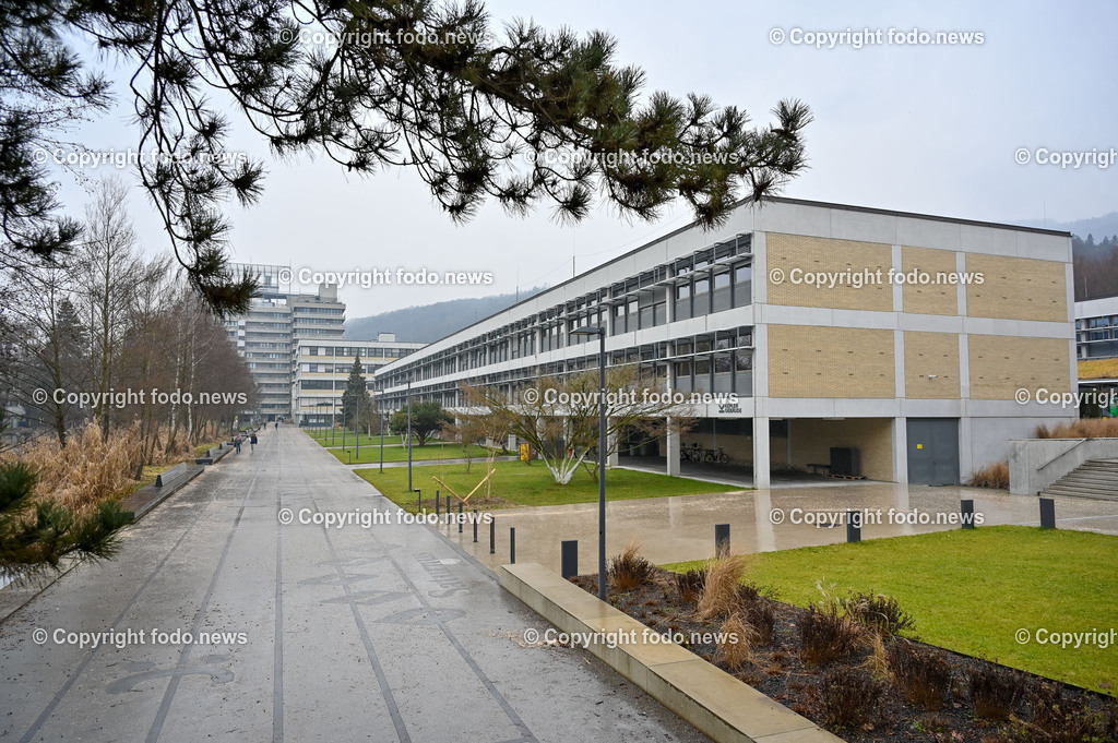 JKU Linz_ Johannes Kepler Universitaetsgelaende Linz_ 03.01.2023-7 | 03.01.2023, Johannes Kepler Universitaet Linz, AUT, JKU Gelaende, Johannes Kepler Universitaet Linz, im Bild JKU, Johannes Kepler Universitaetsgelaende Linz, Juridicum, TNF Turm