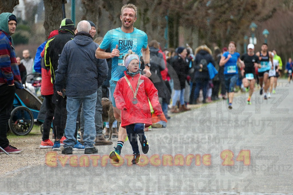 231231_1153_EX1_4365 | Sportfotografie im Rhein-Sieg Kreis, Köln, Bonn, NRW, Rheinland Pfalz, Hessen, etc. Unser Tätigkeitsfeld umfasst den Laufsport vom Volkslauf über den Marathon, Duathlon, Triathon bis zum Ultralauf wie Kölnpfad Ultra oder Schindertrail.