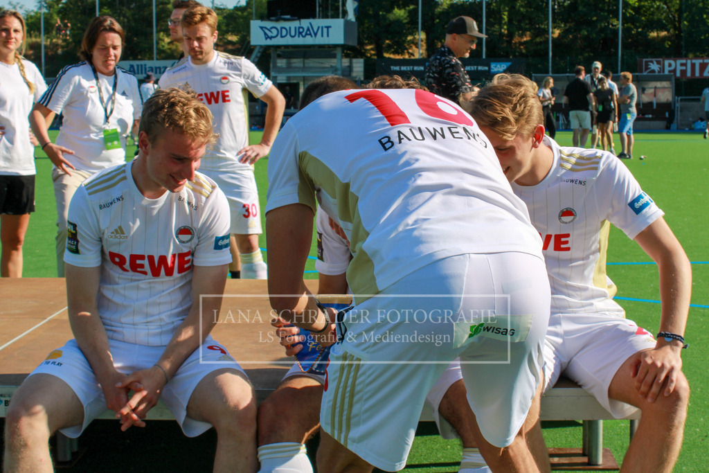 DM23 Finale Herren Mannheimer HC -  Rot-Weiß Köln 04.06.23-129 | lanaschraderfotografie - Realisiert mit Pictrs.com