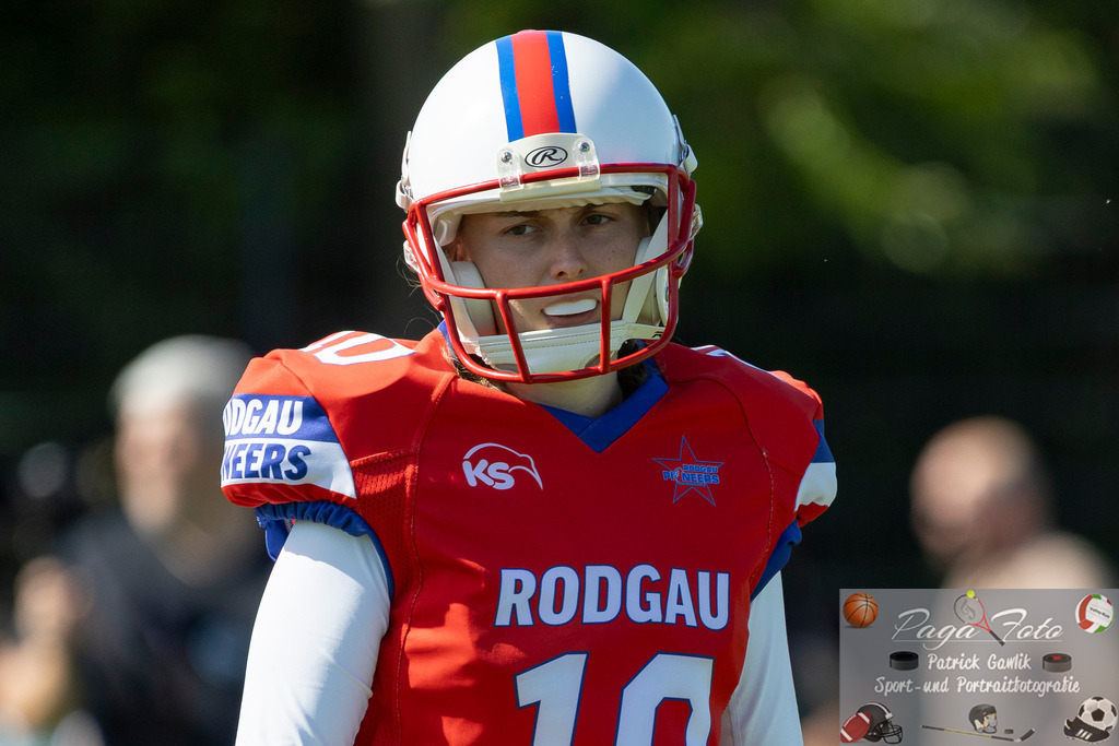GFLW 1: German Football League Women 1: Rodgau Pioneers Ladies - Stuttgart Scorpions Sisters, 07.06.2026 | Celine Kienitz (Rodgau Pioneers Ladies #10), Freisteller, Portrait / Porträt, Rodgau Pioneers Ladies - Stuttgart Scorpions Sisters, Rodgau, Maingau-Energie-Stadion "Am Weichsee", 7.6.2026 - Realisiert mit Pictrs.com