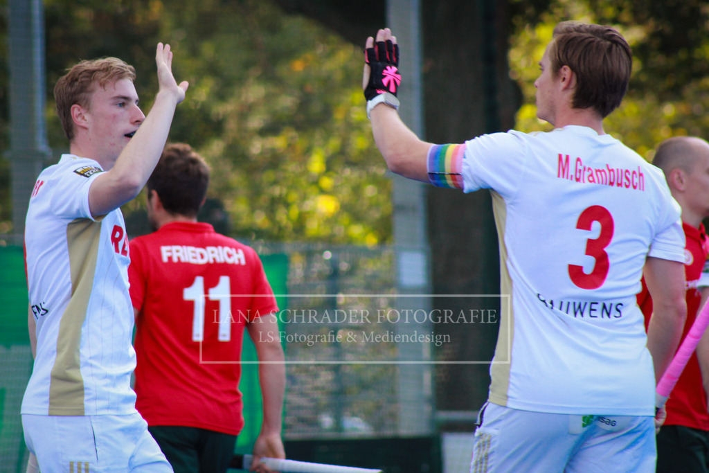 Rot - Weiß Köln - Crefelder HTC 08.10.22-65 | lanaschraderfotografie - Realisiert mit Pictrs.com