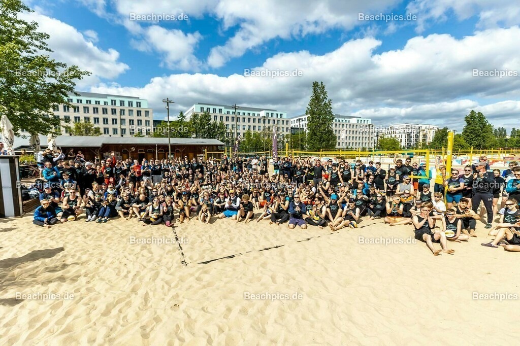 2023-00069291-Vater-Sohn-Turnier |  18.05.2023; Berlin Foto: Gerold Rebsch - www.beachpics.de
