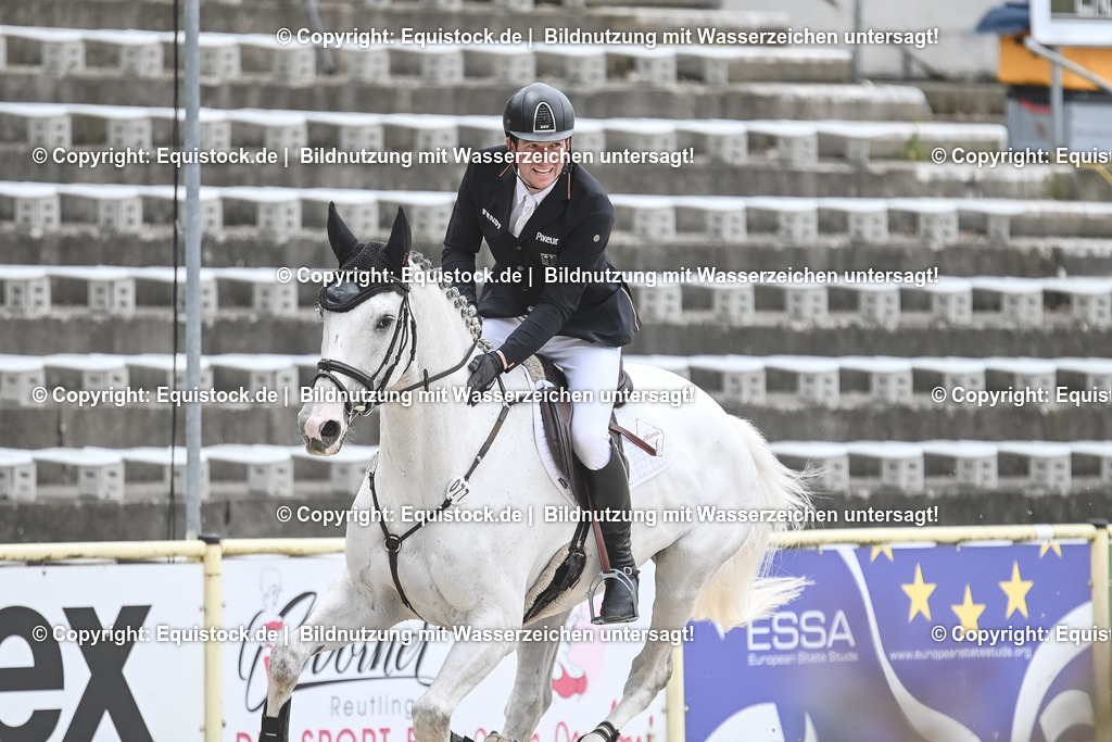 20230514_CCI4_Springen_0298 | equistock