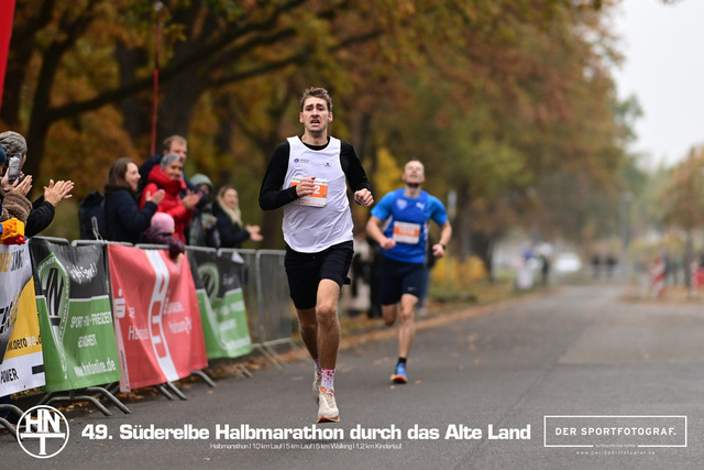 Süderelbe Halbmarathon 2025 I 09.11.2025 I Fotograf_DerSportfotograf.I 00525 | Der Sportfotograf. - Realisiert mit Pictrs.com