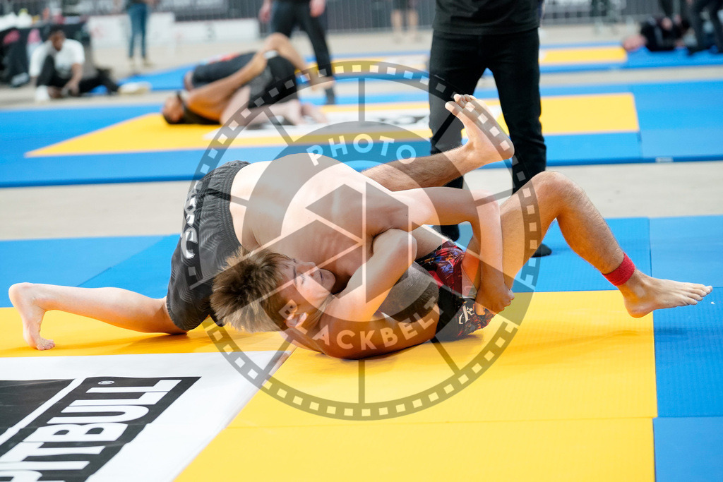 20250518PBB0507 | Athletes compete during the second day of the ADCC Amateur World Championship on May 18, 2025 in Warsaw, Poland. © Chiara Dazi / photoblackbelt