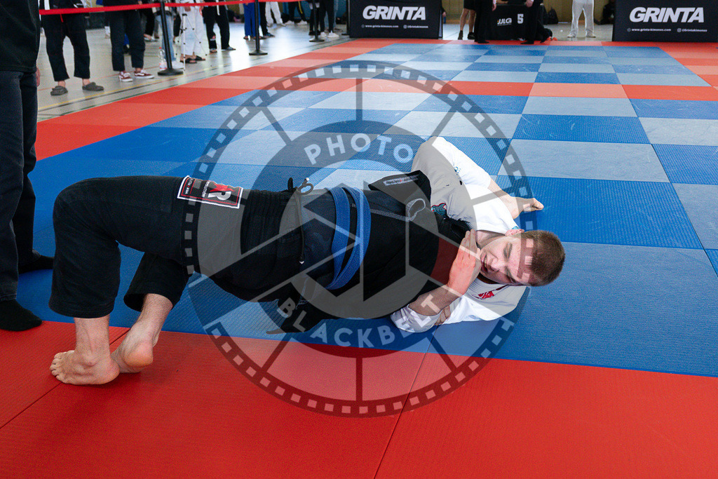 20250510PBB0499 | Athletes compete during the JJLG Berlin Open Jiu-Jitsu Championship on May 10, 2025 in Berlin, Germany. © Chiara Dazi / photoblackbelt