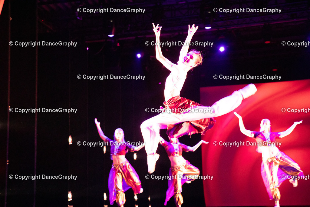 GPHY4080 | DanceGraphy - Realisiert mit Pictrs.com