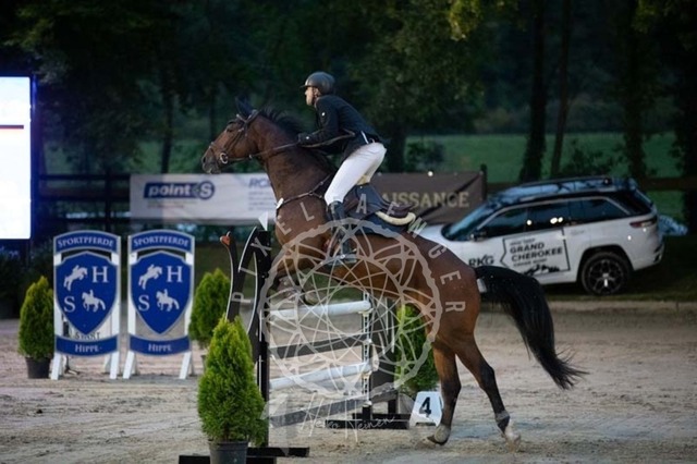 2B4A1890 | pixelfaenger - Realisiert mit Pictrs.com